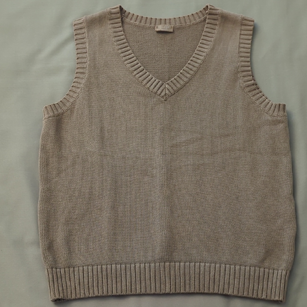 Brandy Melville Knit Green Vest